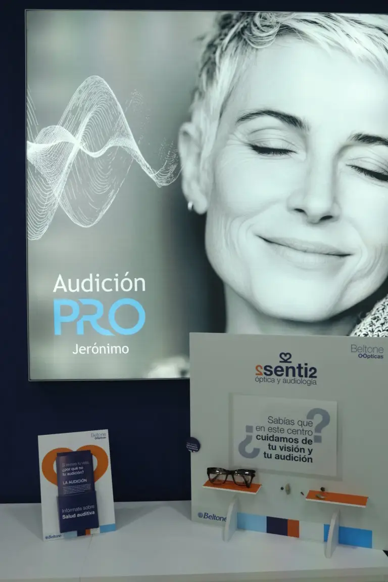 Audífonos y adaptación en Ópticas Jerónimo