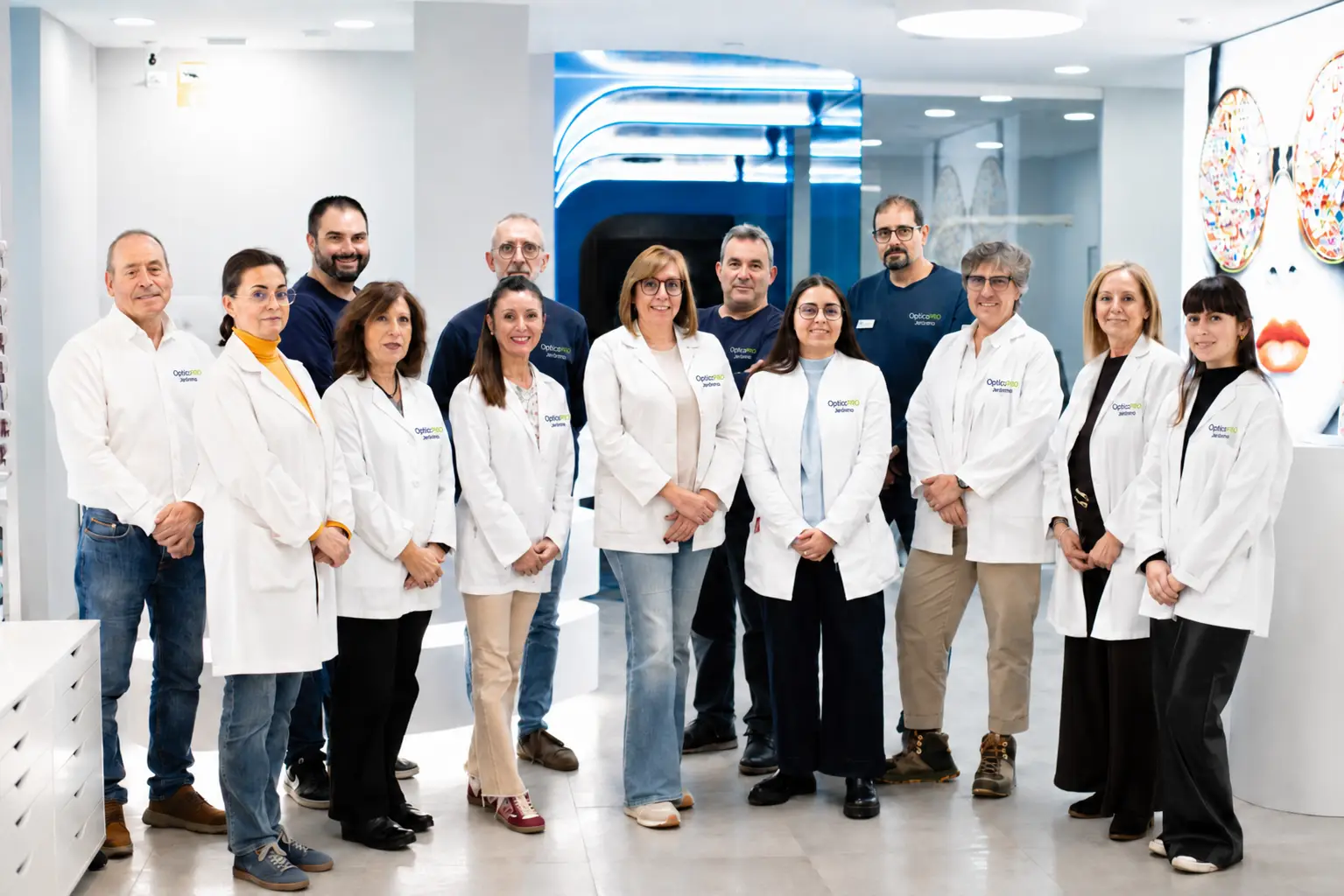 Equipo de Ópticas Jerónimo, ahora ÓpticaPRO Jerónimo